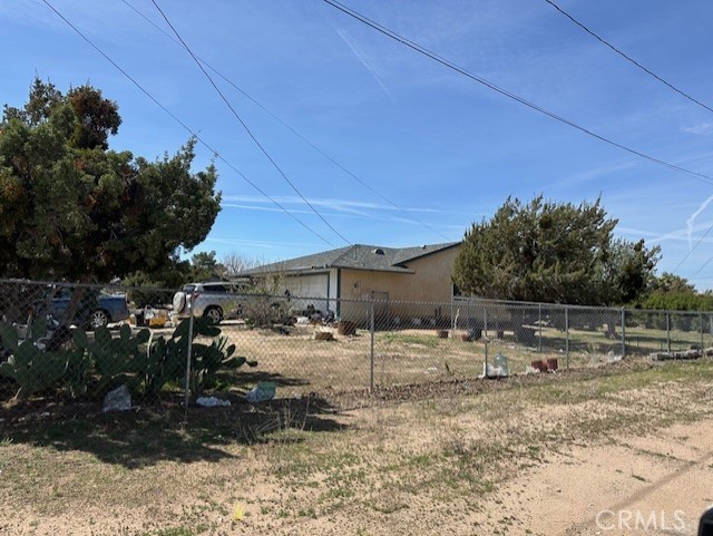 14660 Harding Street Property Photo 3