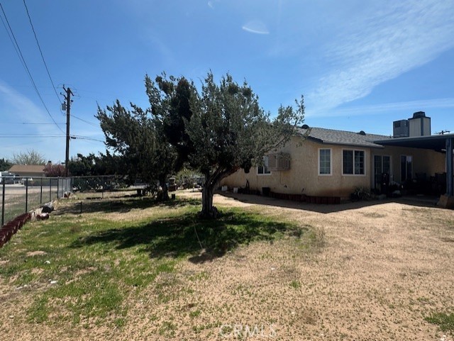 14660 Harding Street Property Photo 4