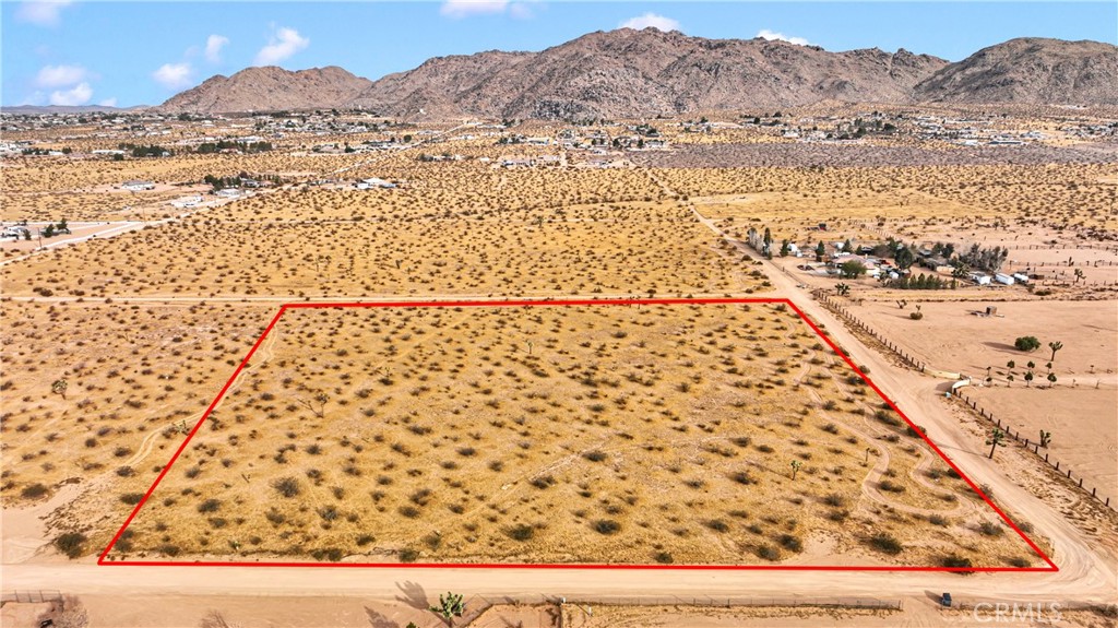 0 Mustang Avenue Property Photo
