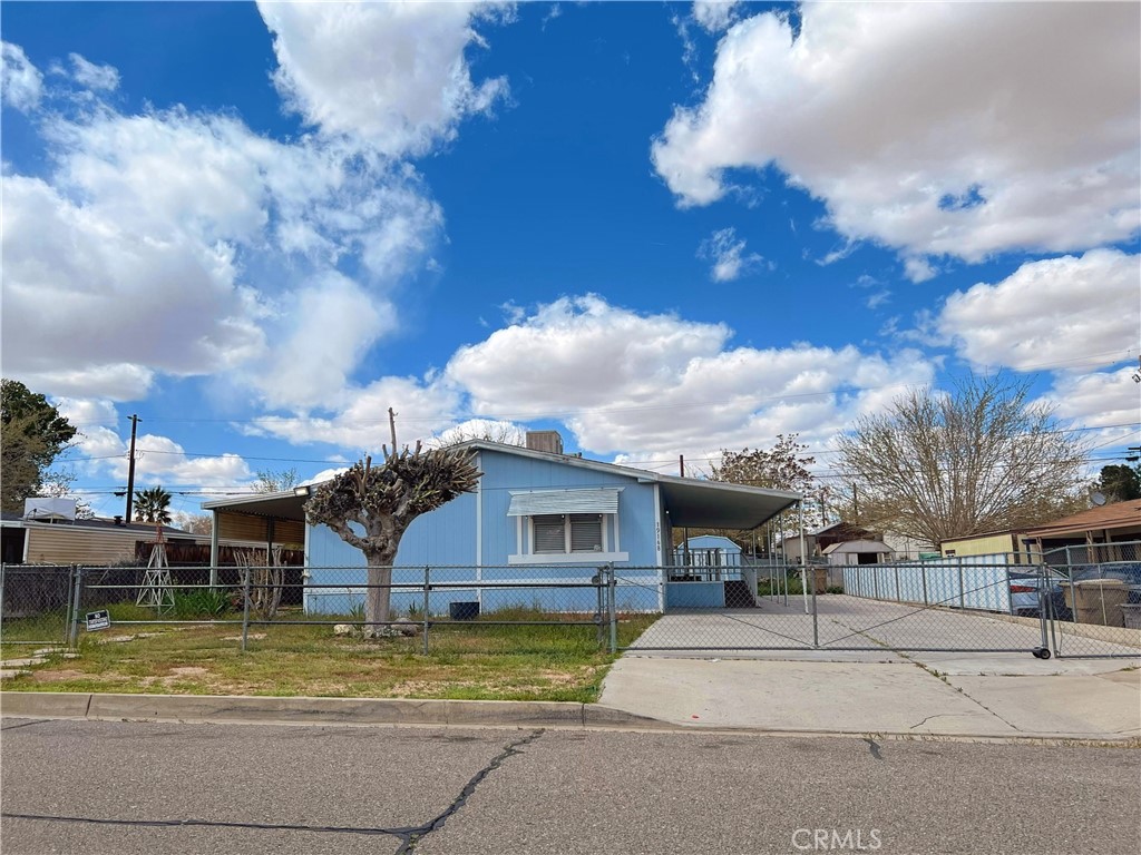 19168 Westlawn Street Property Photo 15
