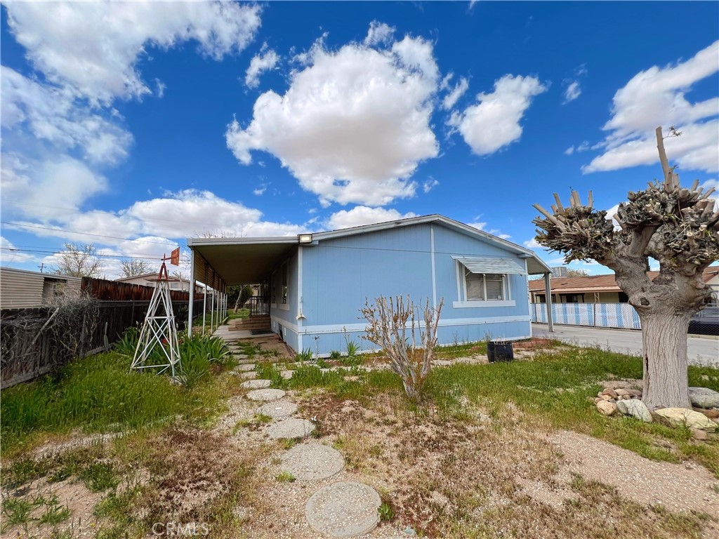 19168 Westlawn Street Property Photo 16