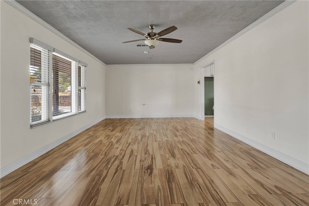 13206 Winona Road Property Photo 6