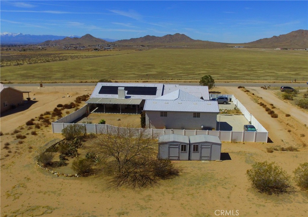 17389 Central Road Property Photo 9
