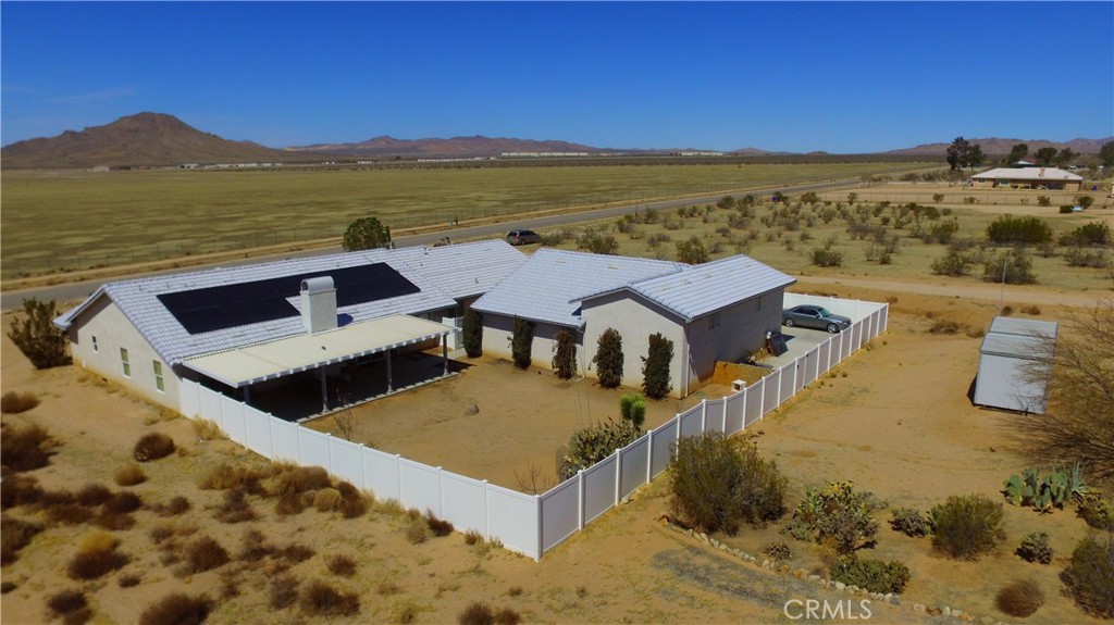 17389 Central Road Property Photo 11
