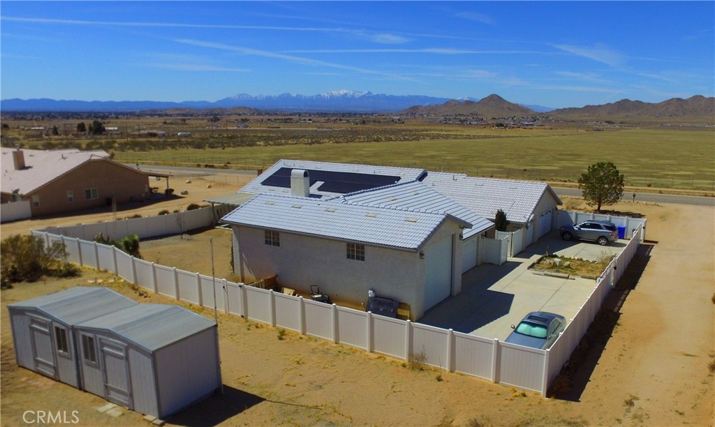 17389 Central Road Property Photo 12