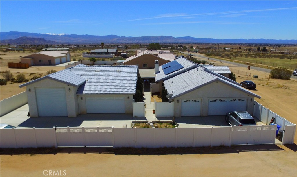 17389 Central Road Property Photo 15