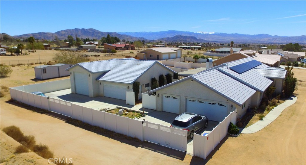 17389 Central Road Property Photo 16