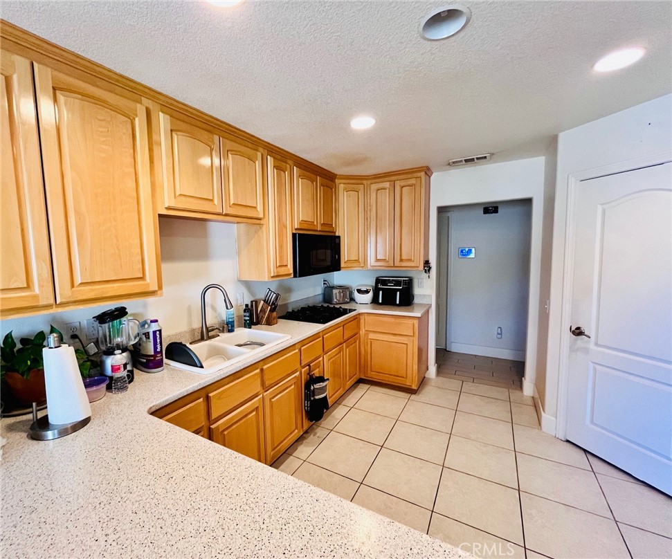 17389 Central Road Property Photo 29