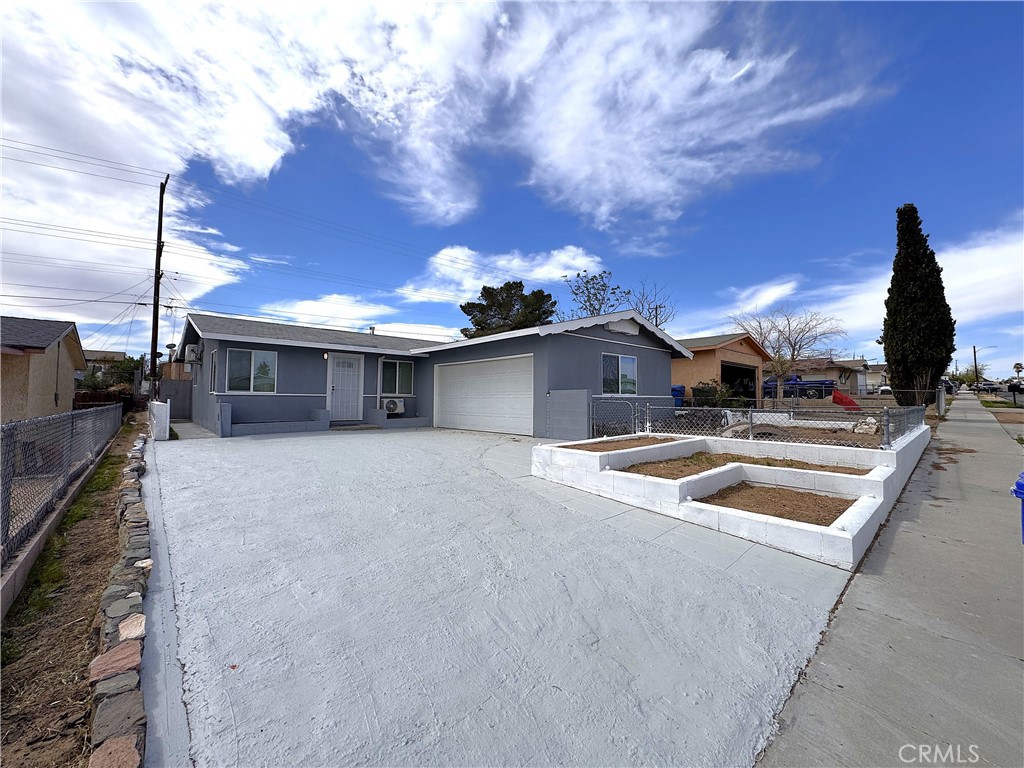1716 Paloma Street Property Photo 1