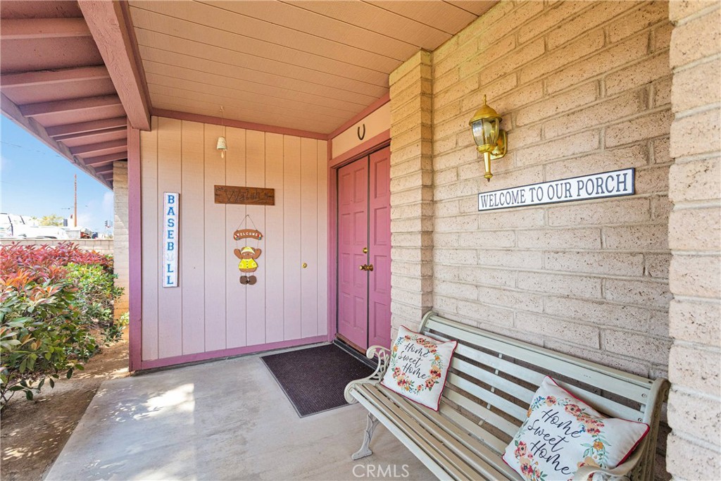 17380 Sultana Street Property Photo 6