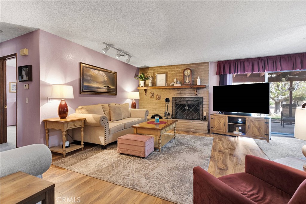 17380 Sultana Street Property Photo 9