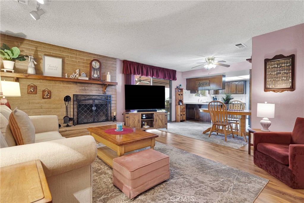 17380 Sultana Street Property Photo 10