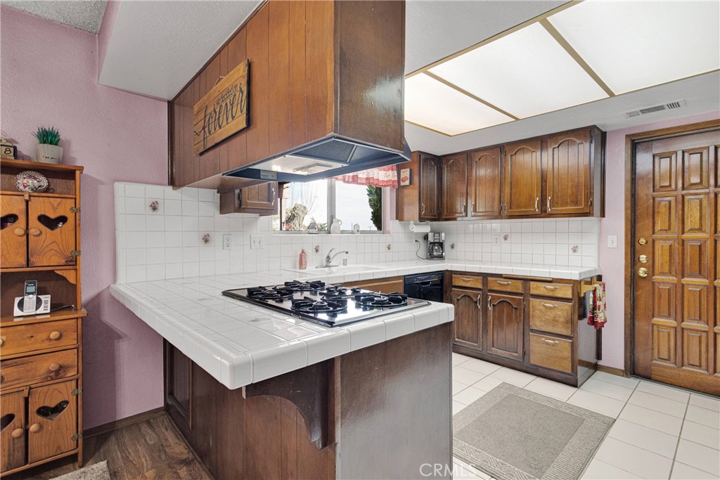 17380 Sultana Street Property Photo 17