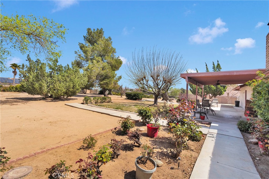 17380 Sultana Street Property Photo 37