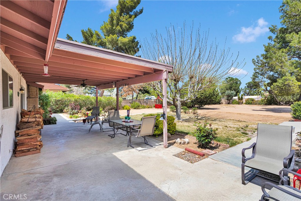 17380 Sultana Street Property Photo 38