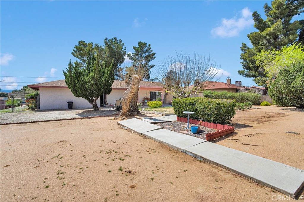 17380 Sultana Street Property Photo 39