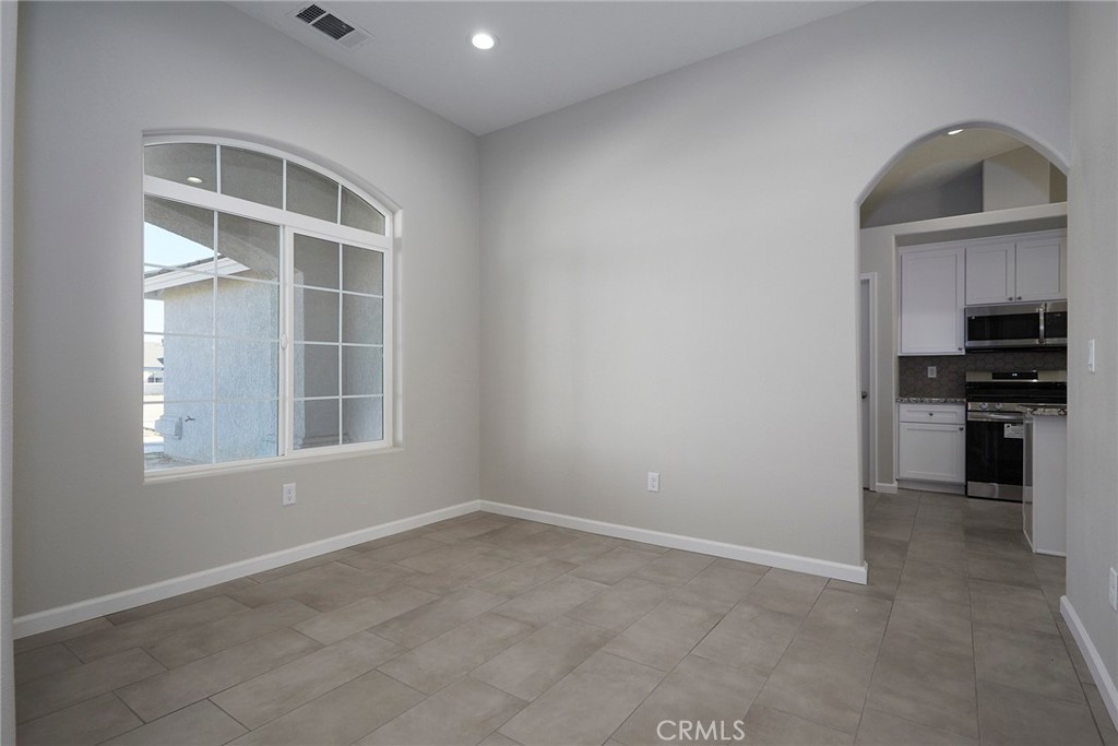 17796 Valencia Street Property Photo 8