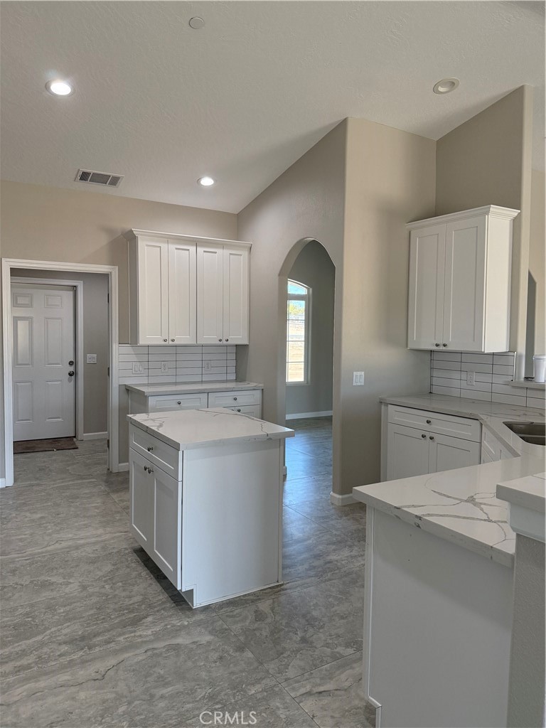 17796 Valencia Street Property Photo 11