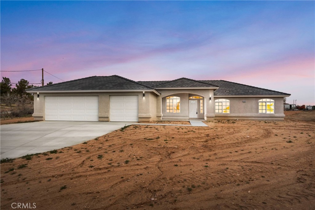 16490 Cactus Street Property Photo 1