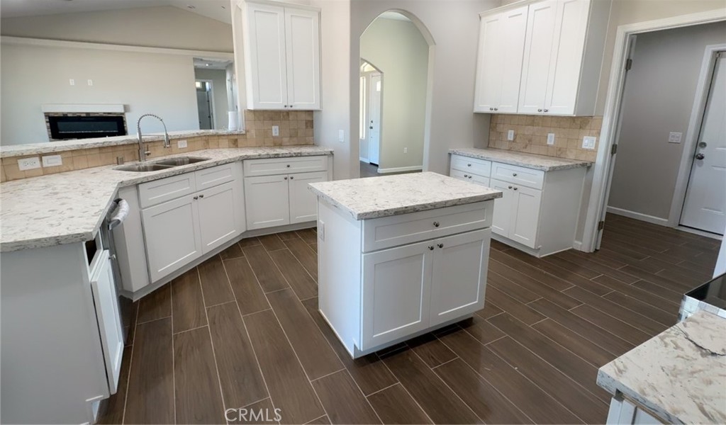 16506 Cactus Street Property Photo 2