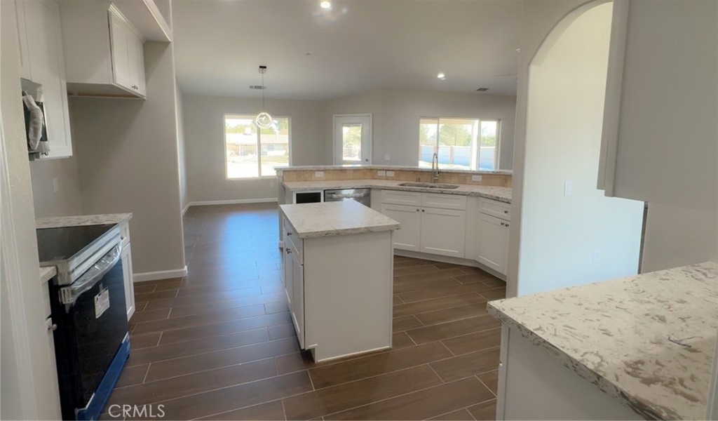 16506 Cactus Street Property Photo 10