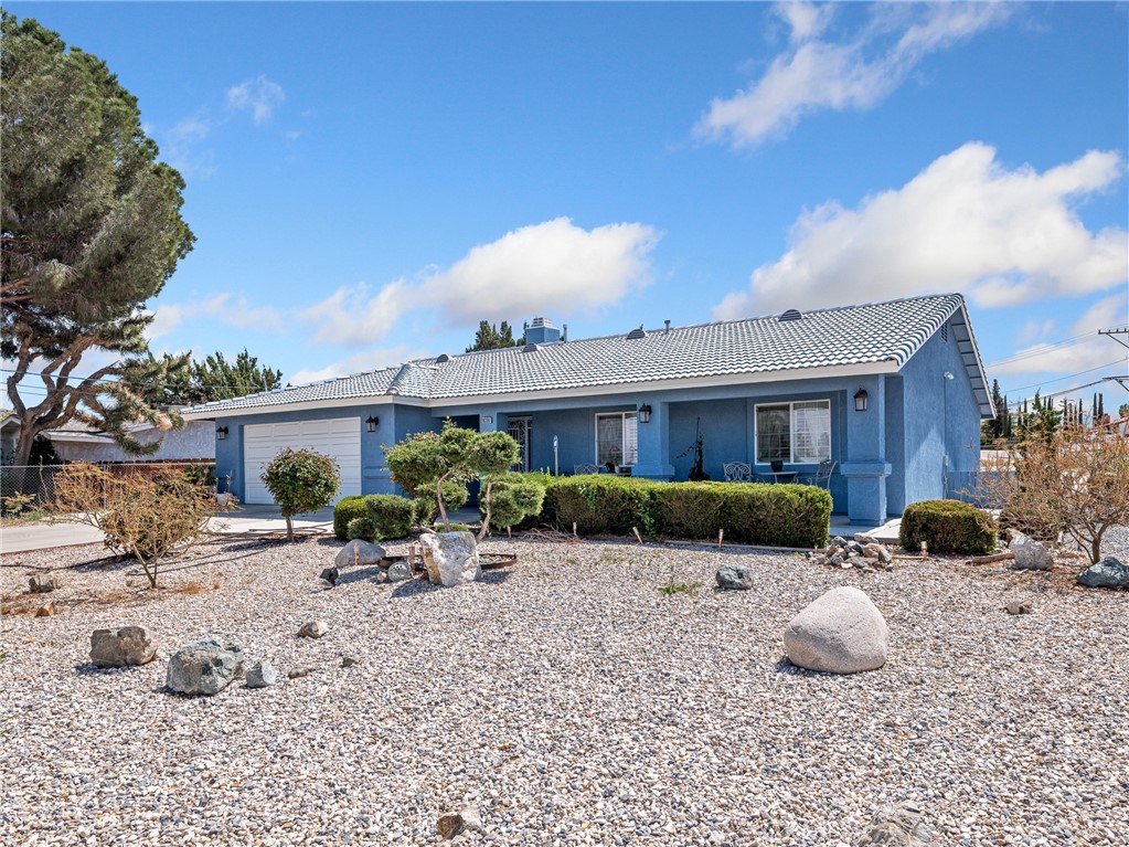 18399 Walnut Street Property Photo 1