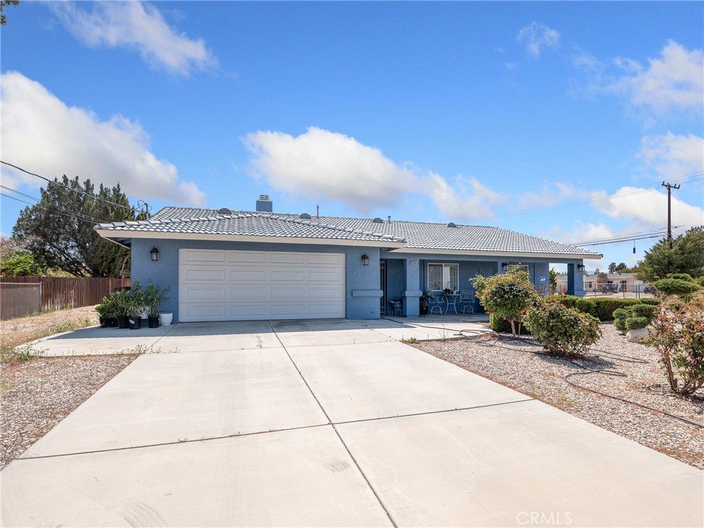 18399 Walnut Street Property Photo 3