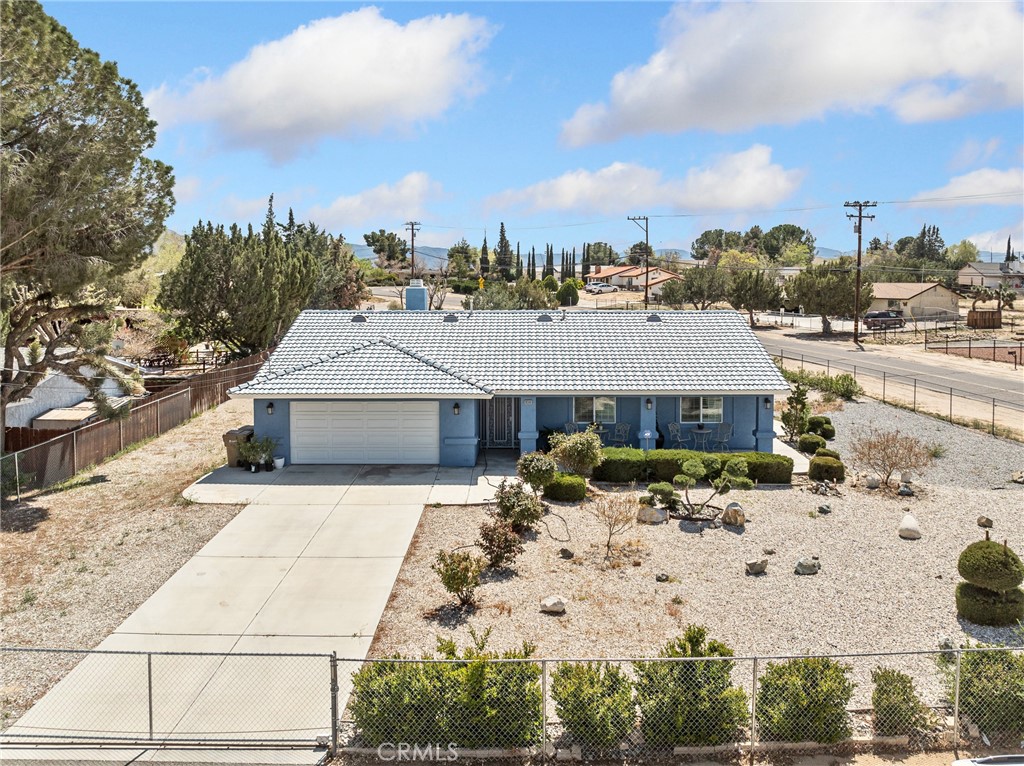 18399 Walnut Street Property Photo 5