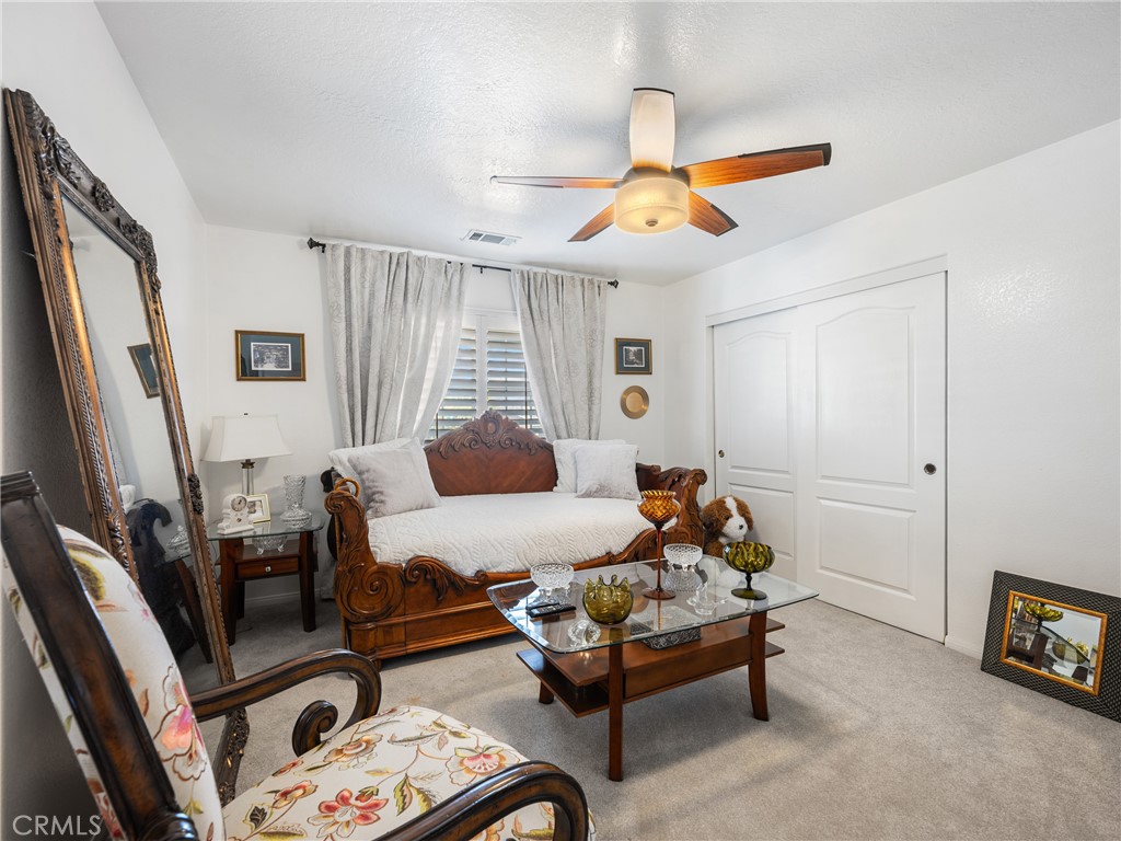 18399 Walnut Street Property Photo 14