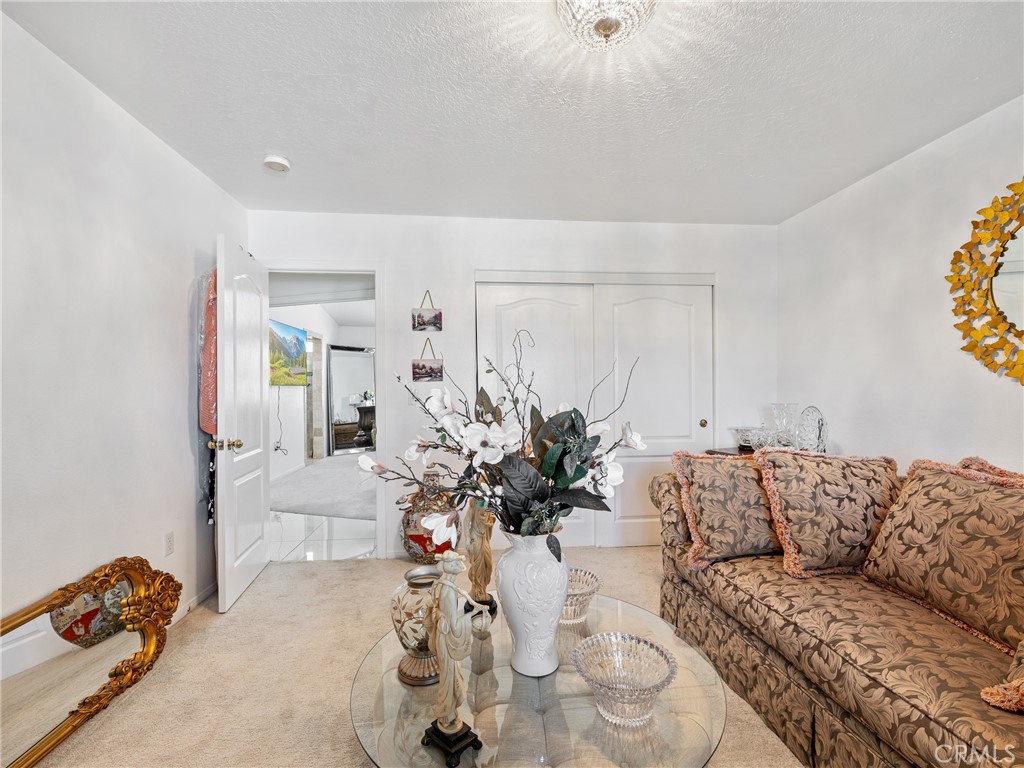 18399 Walnut Street Property Photo 17