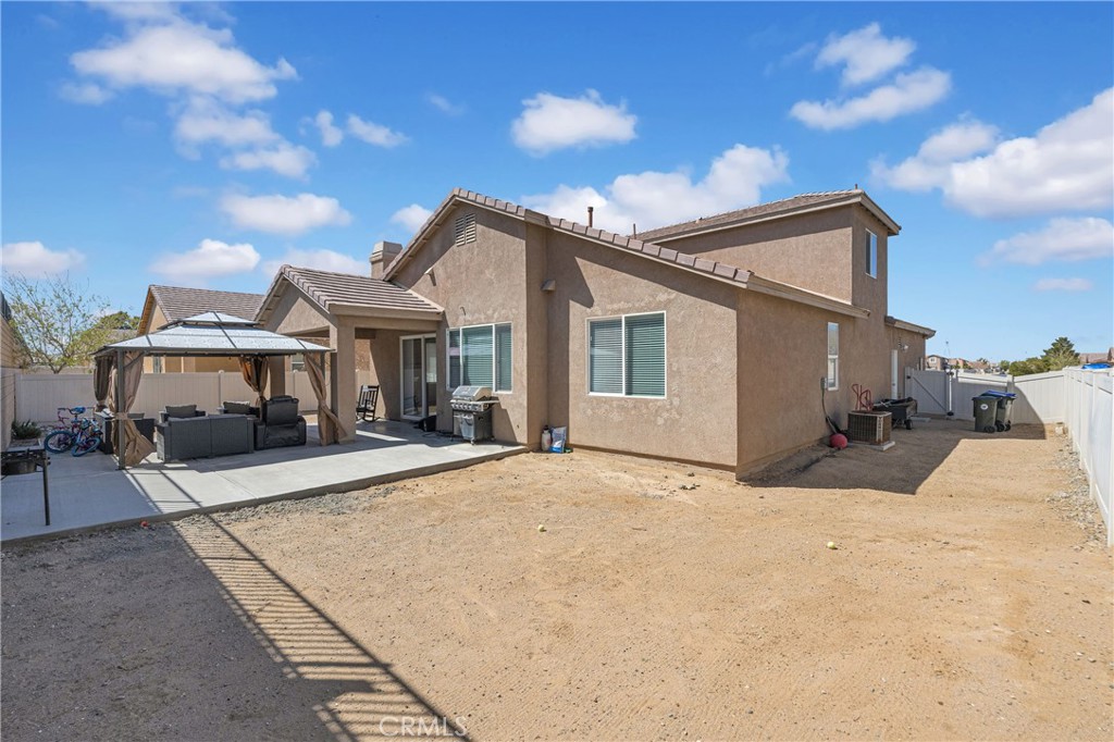 11779 Desert Glen Street Property Photo 9