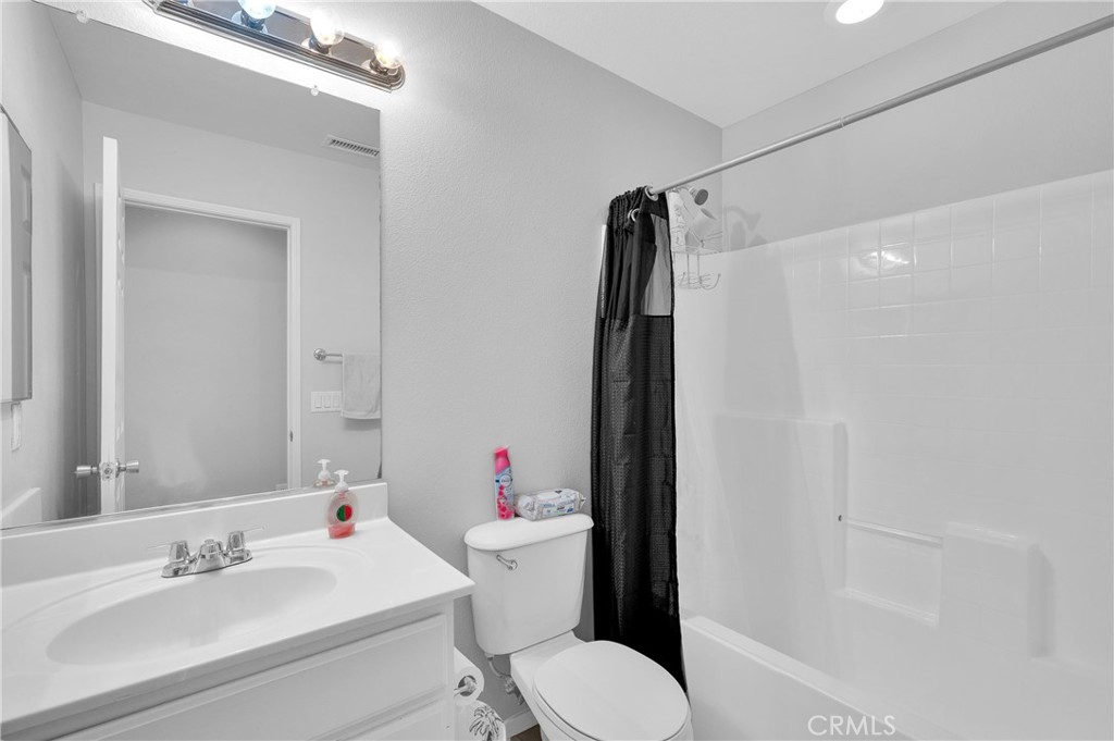 11779 Desert Glen Street Property Photo 21