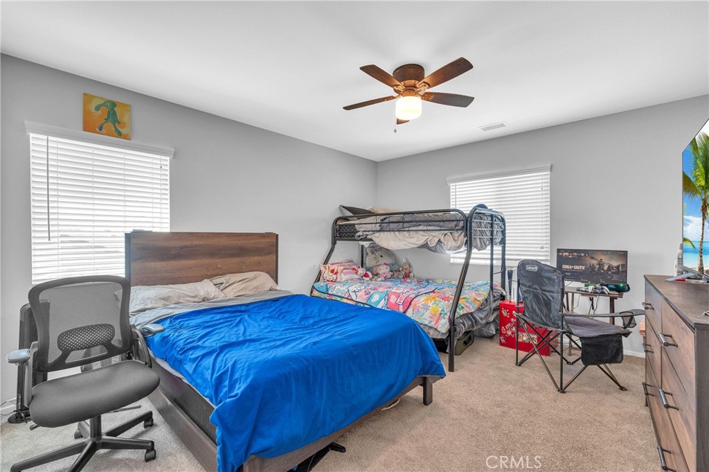 11779 Desert Glen Street Property Photo 24