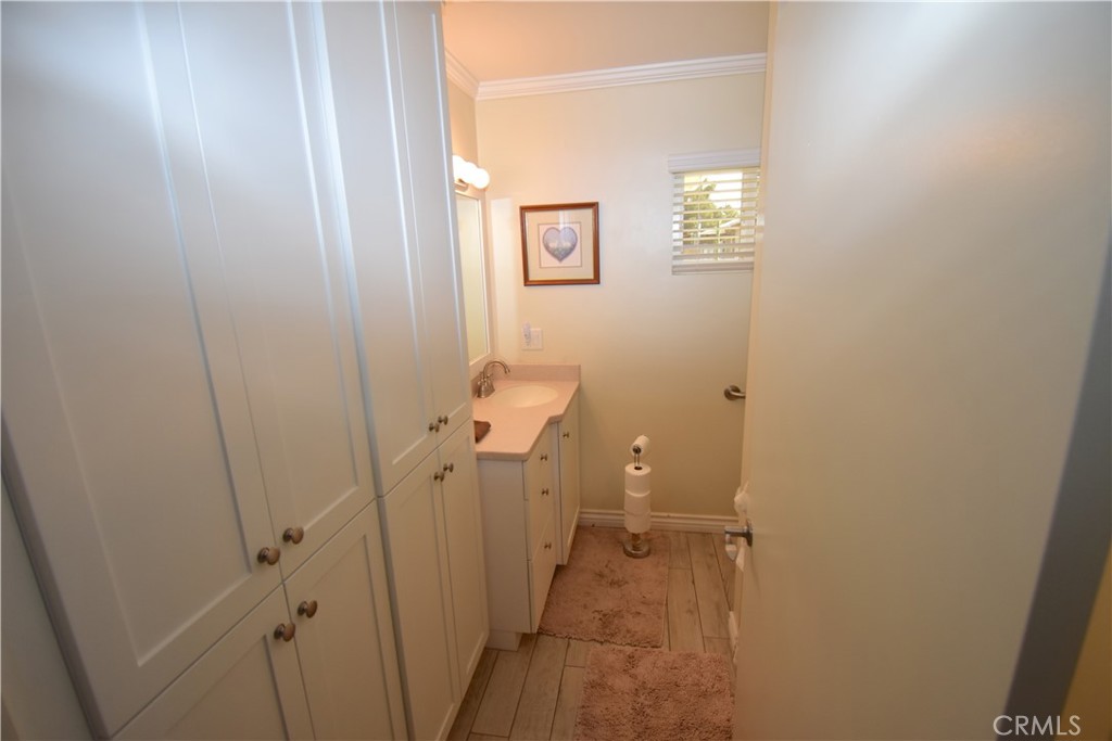 14501 Iroquois Road Property Photo 15