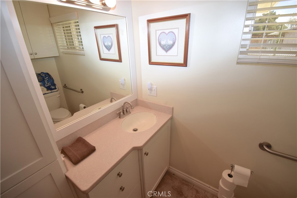 14501 Iroquois Road Property Photo 17