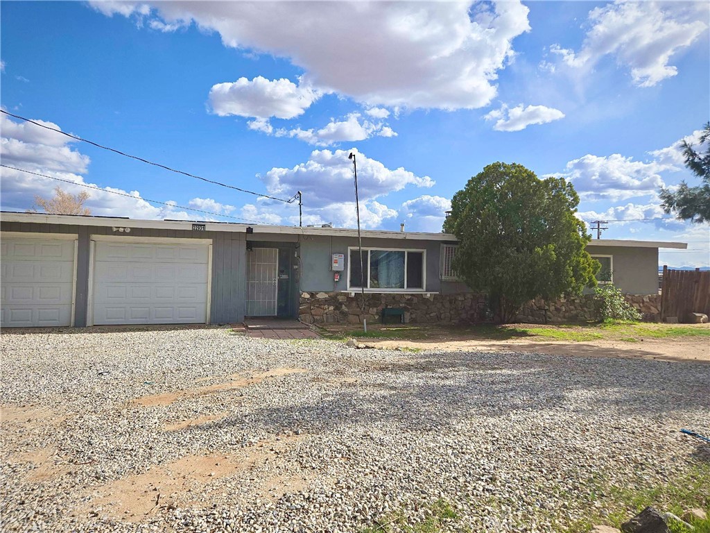 22931 Lucilla Road Property Photo 2