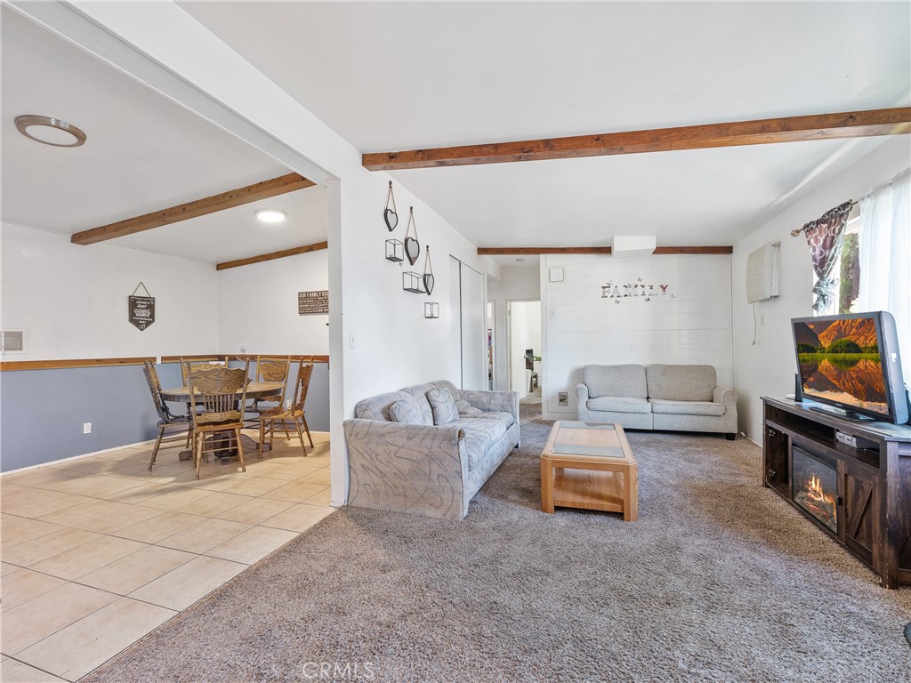 22931 Lucilla Road Property Photo 3