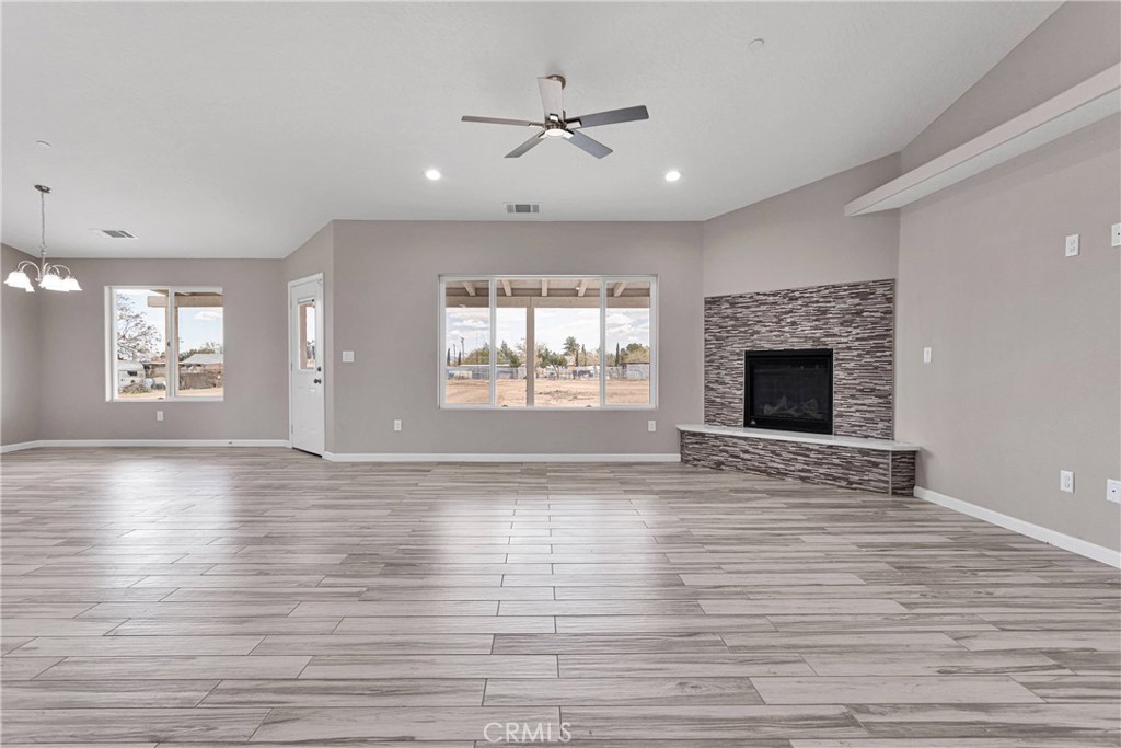 10399 Fifth Avenue Property Photo 6
