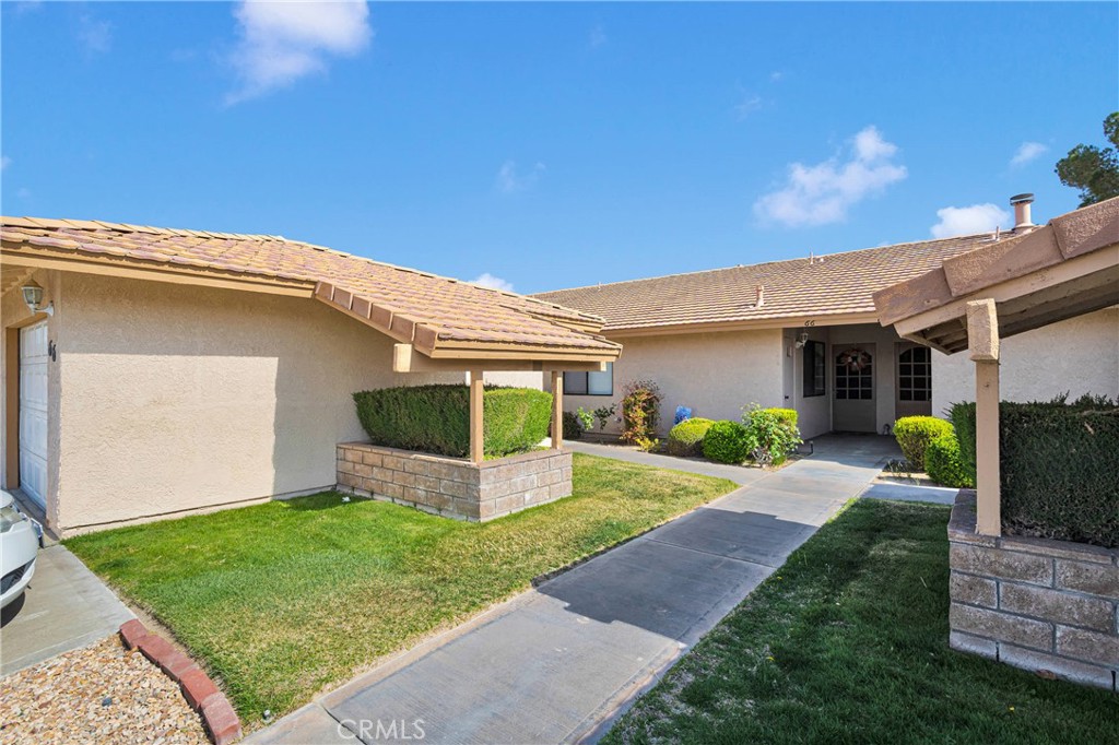 27535 Lakeview Drive 65 Property Photo