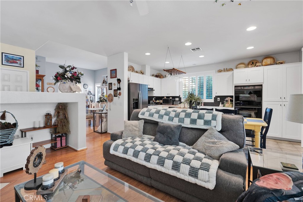 14090 Glendale Court Property Photo 11