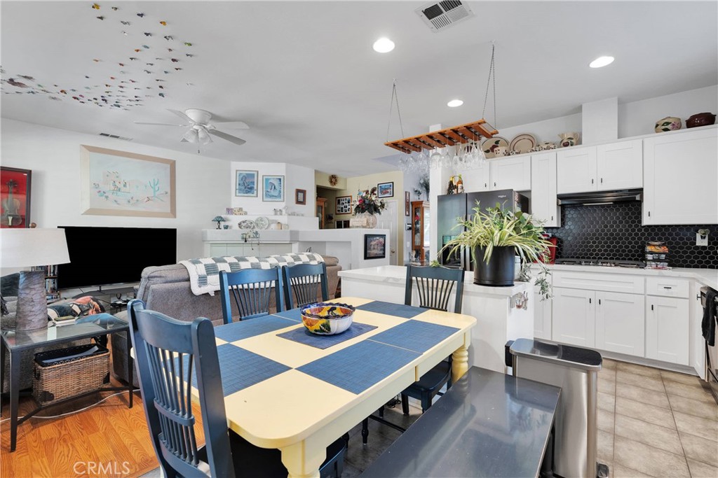 14090 Glendale Court Property Photo 14