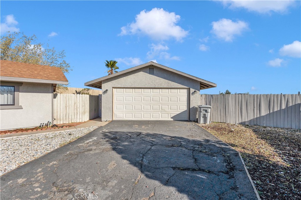 17908 Birch Street Property Photo 7