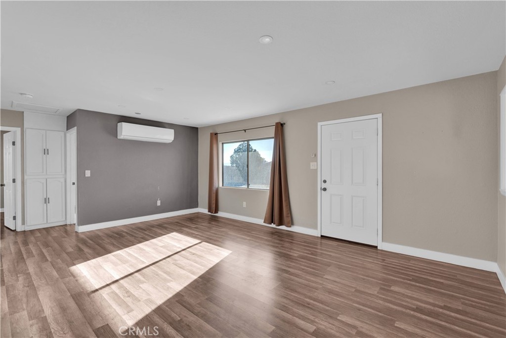 17908 Birch Street Property Photo 11