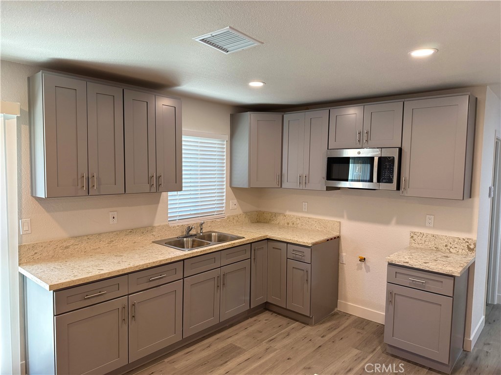16278 Orick Avenue 2a Property Photo 3