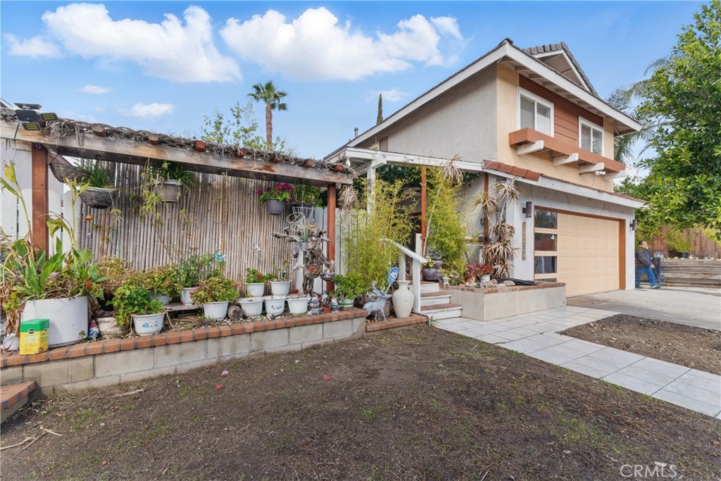 7782 Celeste Avenue Property Photo 3