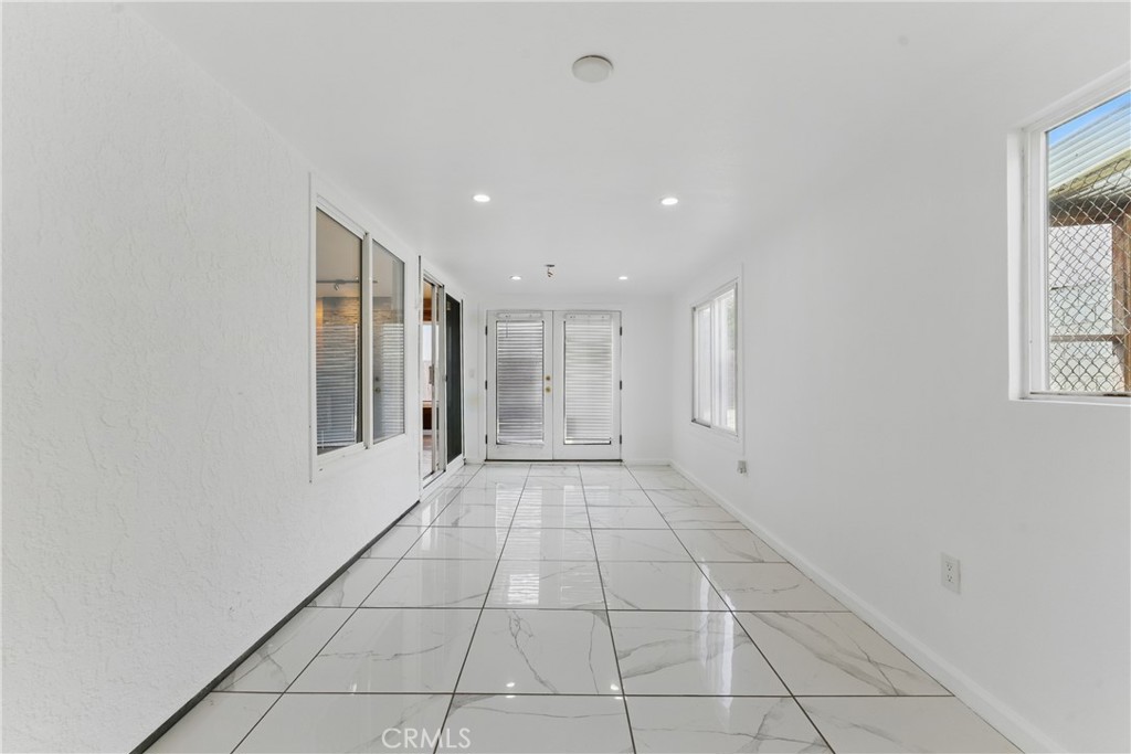 7782 Celeste Avenue Property Photo 17