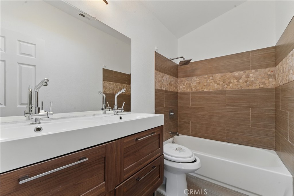 7782 Celeste Avenue Property Photo 30