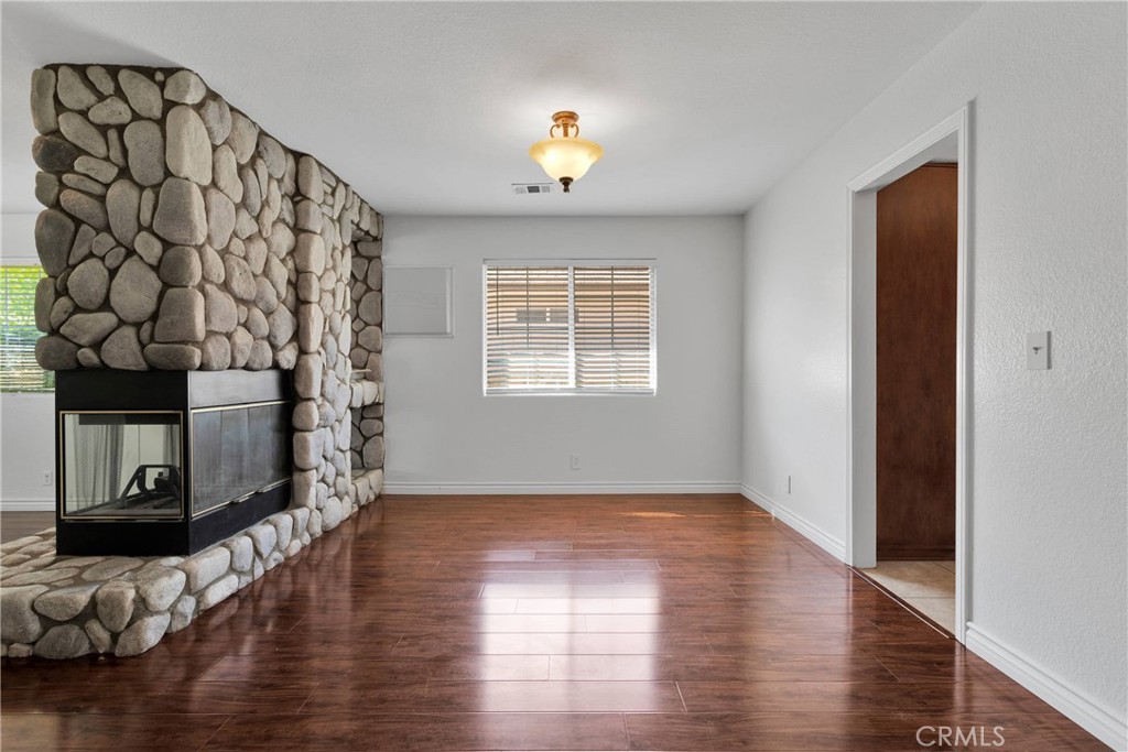 15118 Orchard Hill Lane Property Photo 7