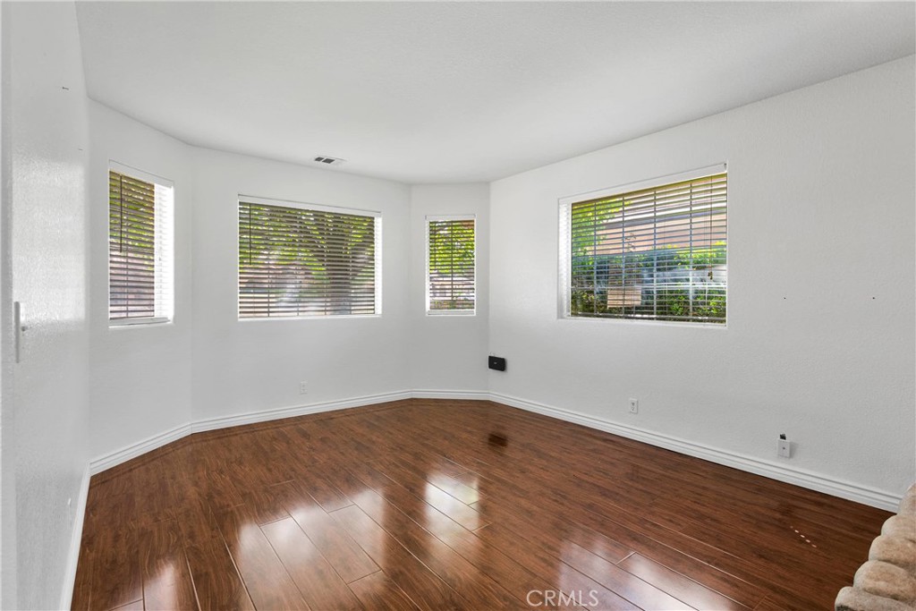 15118 Orchard Hill Lane Property Photo 8