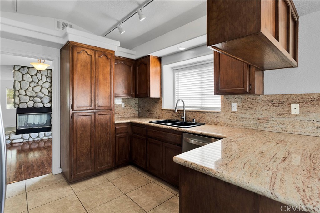 15118 Orchard Hill Lane Property Photo 16